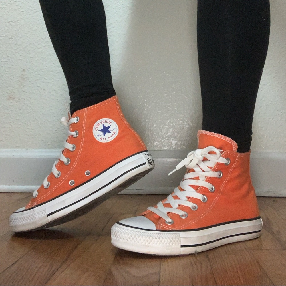 COPY - Converse - Picture 2 of 2